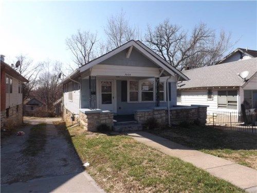 5004 Euclid Ave, Kansas City, MO 64130