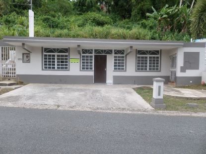 Azucena St 297, Caguas, PR 00725