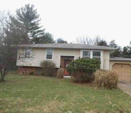 2 Harvard Ave, Blackwood, NJ 08012