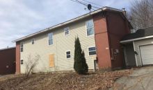 136 Bolling Dr Bangor, ME 04401