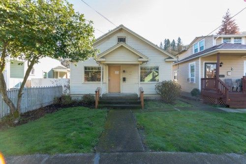 118 Center St, Oregon City, OR 97045