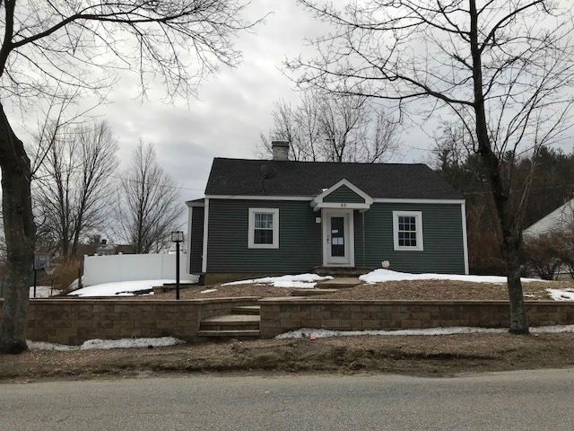 48 Elm St, Leominster, MA 01453