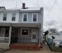 910 Wood St, Bristol, PA 19007