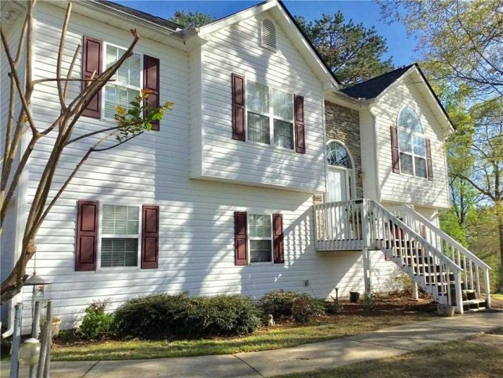76 Clear Brook Trl, Douglasville, GA 30134