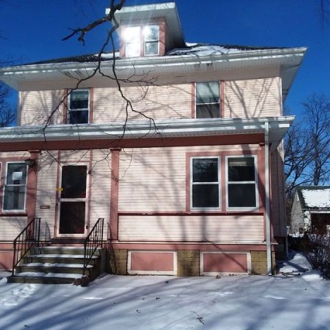 207 E Elm, Algona, IA 50511