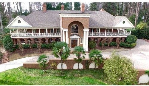 631 Fairfield Rd NW, Atlanta, GA 30327