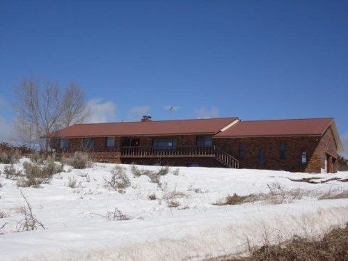 1621 Aspen Heights Dr., Ashton, ID 83420
