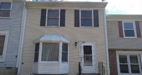 3967 Wintergreen Pl, Waldorf, MD 20602