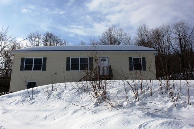 62 Giovanna Rd, Hebron, NH 03241