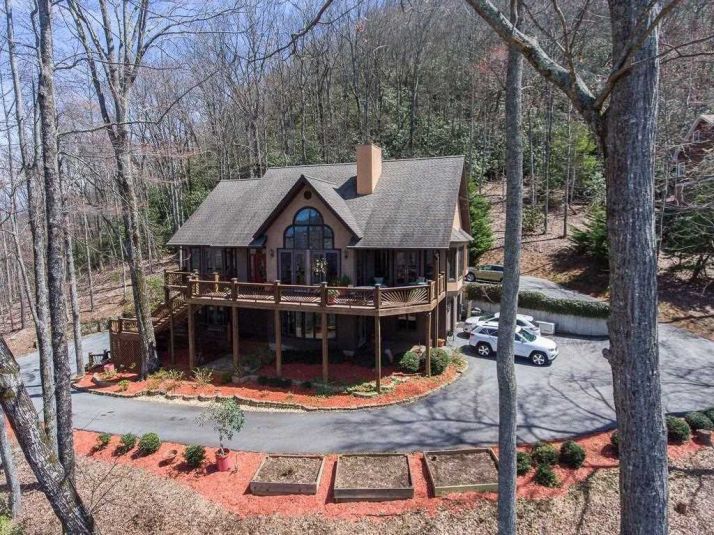 1289 Rainwater Trl, Tiger, GA 30576