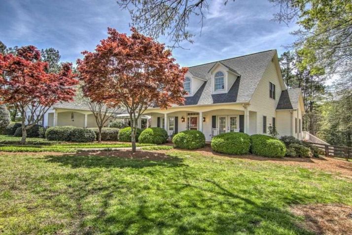 4516 Callie Downs Dr, Gainesville, GA 30506