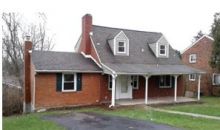 1061 Arbor Dr Pittsburgh, PA 15220