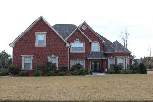 1892 Schofield Dr, Hampton, GA 30228