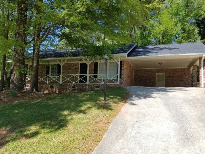 1915 Copperfield Circle, Decatur, GA 30035