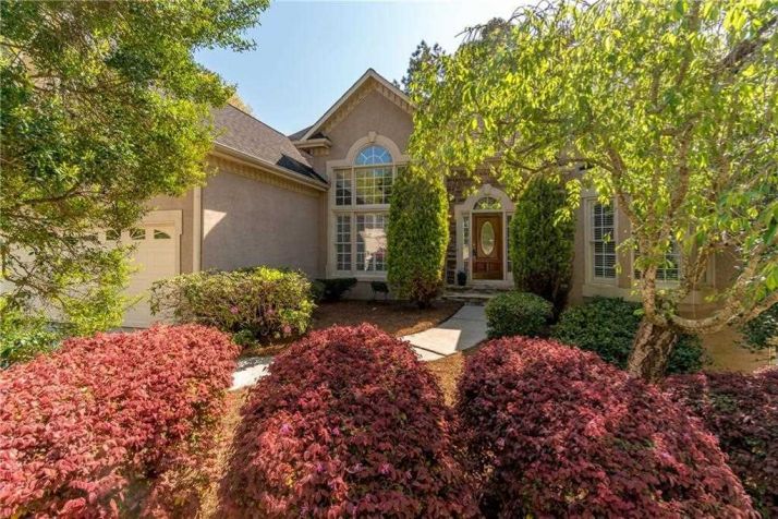 2001 Castlemaine Circle, Woodstock, GA 30189