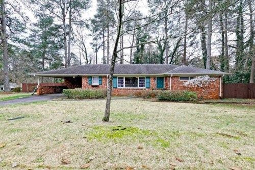 2056 Pawnee Dr SE, Marietta, GA 30067