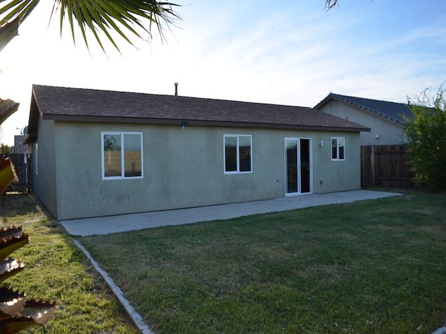 7209 Nicobar Ct, Bakersfield, CA 93307