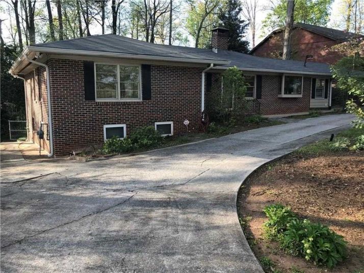 2042 Oak Grove Rd NE, Atlanta, GA 30345
