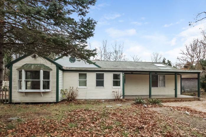80 Knowles St, Eastham, MA 02642