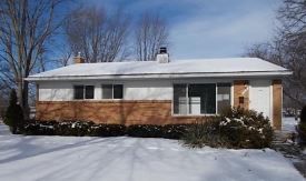 205 Capitol Dr, Midland, MI 48642