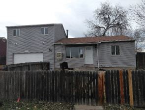7821 Newport St, Commerce City, CO 80022