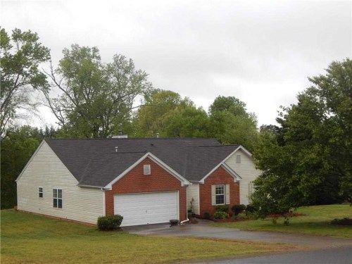 4815 Watson Farms Ln, Cumming, GA 30028