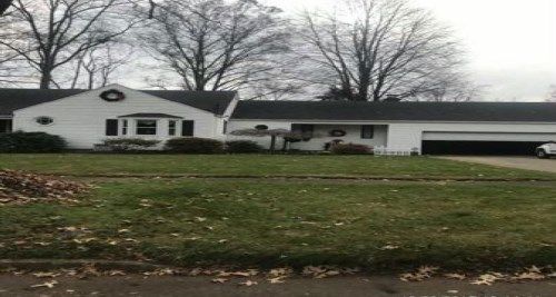 1337 Stuart St NW, Massillon, OH 44646