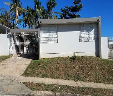 35 5 St Santa Isidra Ii, Fajardo, PR 00738