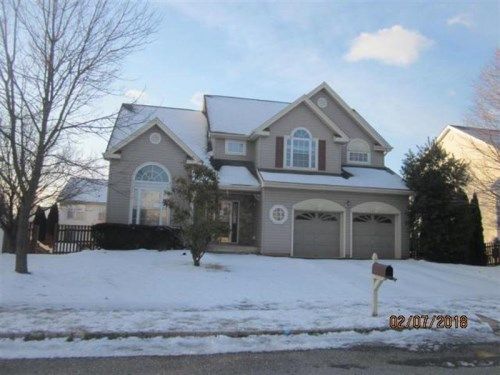 15 HAZE WAY, Phillipsburg, NJ 08865