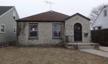 7427 W Caldwell Ave Milwaukee, WI 53218