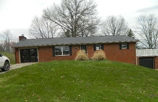 219 W Greenhill Rd, Ashland, KY 41102