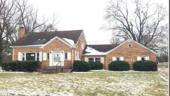 4144 E Atherton Rd, Burton, MI 48519