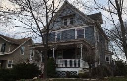 323 Norwood Ave, New Castle, PA 16105