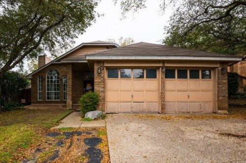 25127 Summit Crk, San Antonio, TX 78258