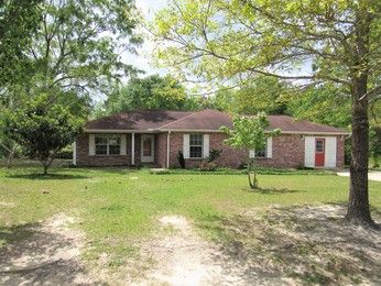 19695 Summergate Dr, Saucier, MS 39574