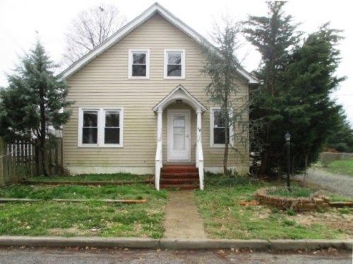 19 Plant St, Deepwater, NJ 08023
