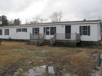 164 Kristy Dodson Ln, Wallace, NC 28466