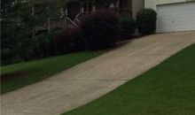625 Burgess Creek Dr Suwanee, GA 30024