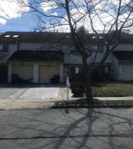 3 Homestead Drive, Matawan, NJ 07747