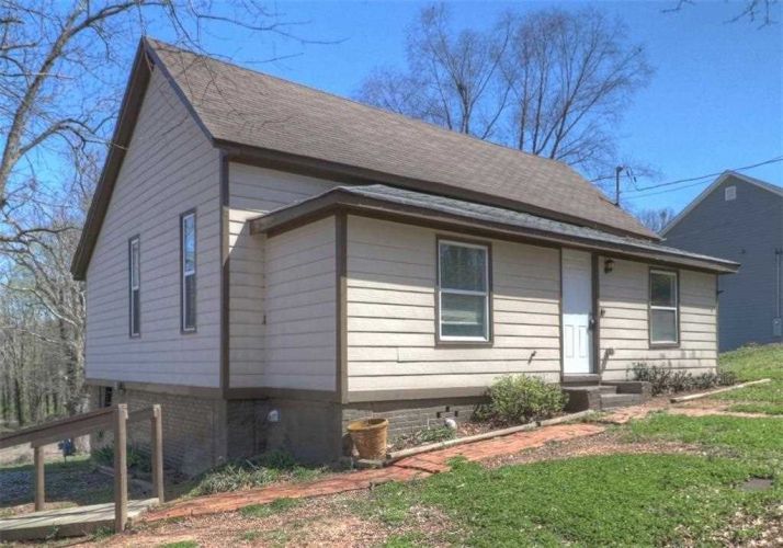 300 South Alexander St, Buford, GA 30518