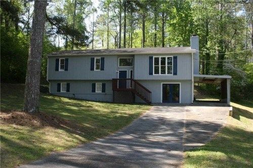 2010 Cumberland Ct, Acworth, GA 30102