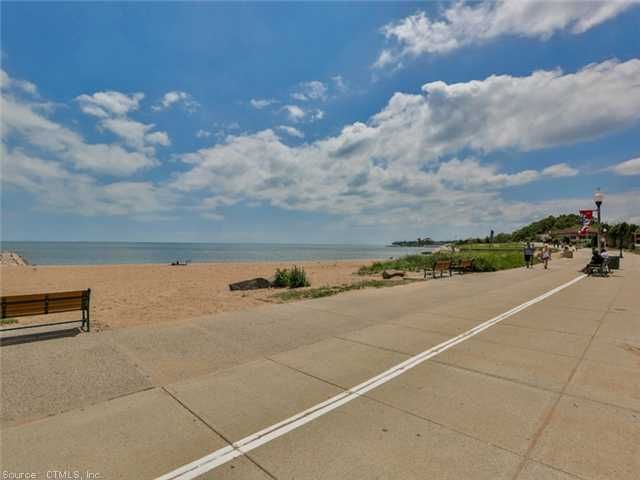 1 Peck Ave Unit 5, West Haven, CT 06516