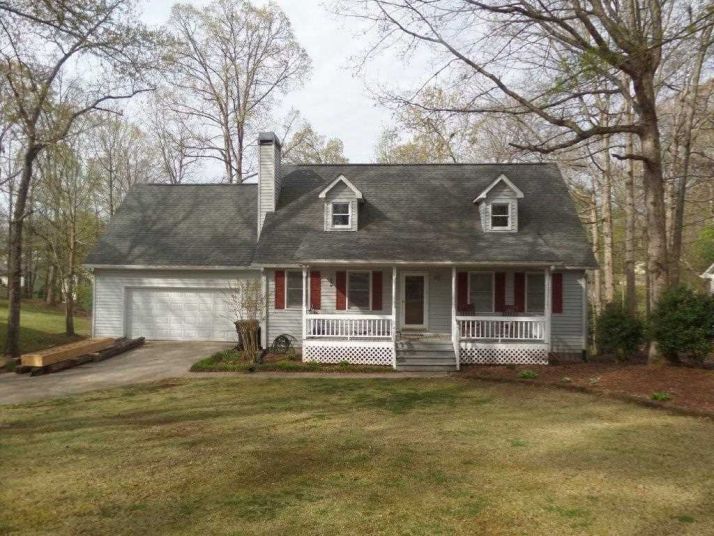 6035 Cobb St, Lula, GA 30554