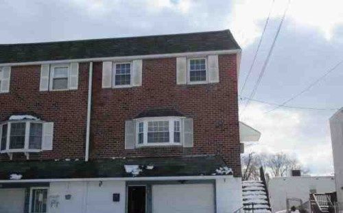 604 Caroline Dr, Norristown, PA 19401