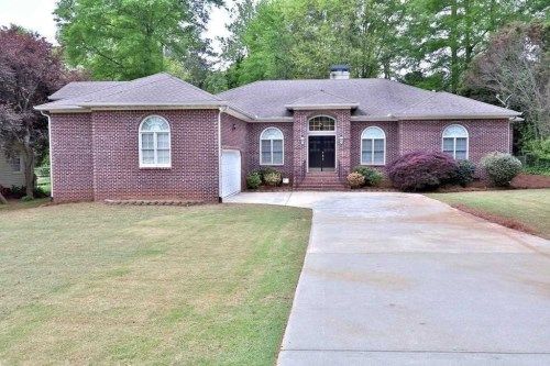 145 Jade Cove Circle, Roswell, GA 30075