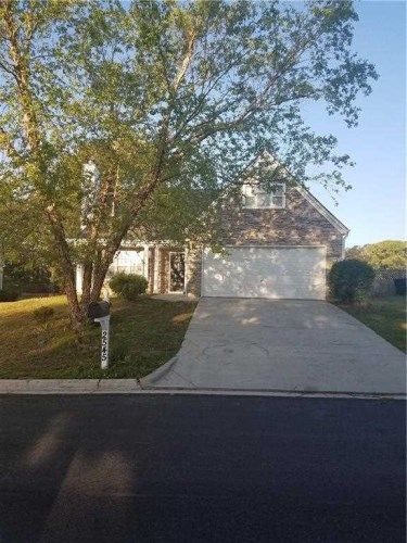 2545 Lake Royale Dr, Riverdale, GA 30296