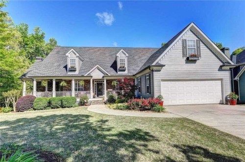 2962 Legislative Ln, Buford, GA 30519