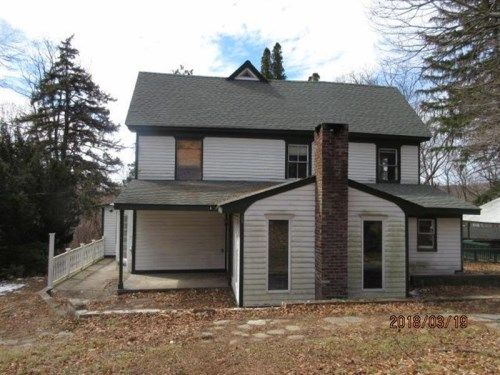 54 TAYLOR ST, High Bridge, NJ 08829