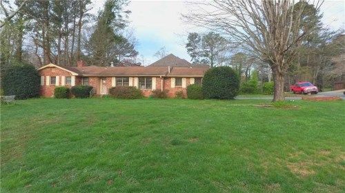 1199 Vester Dr, Marietta, GA 30062