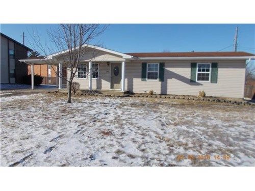 943 Sommerset Dr, Troy, MO 63379